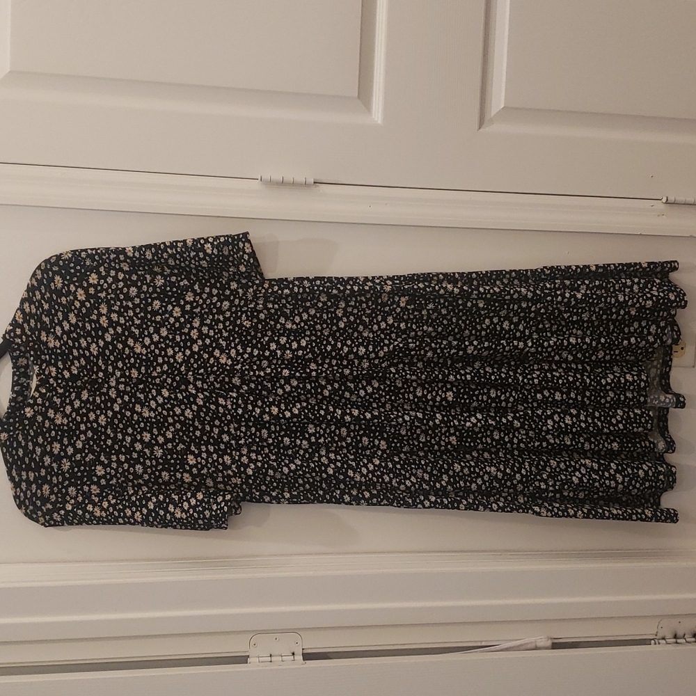 MAX Studio Navy Floral Women's Dress Size Medium